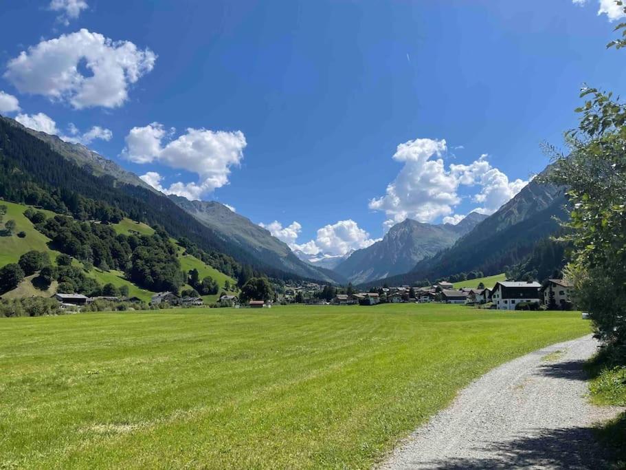Kleines Bijou In Klosters Platz エクステリア 写真